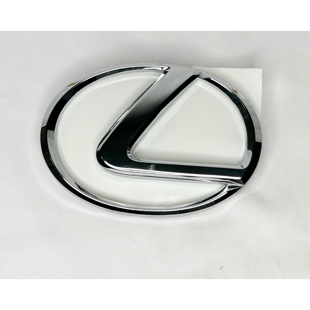 Genuine OEM Toyota Camry Front Hood Grille Emblem Badge Chrome 75311-33010 NOS